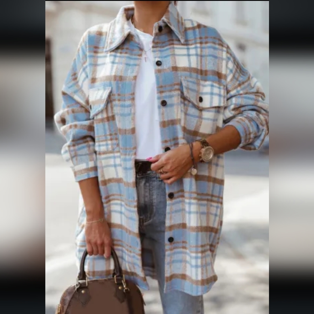 π₯New sky blue long plaid shacket - Picture 11 of 17